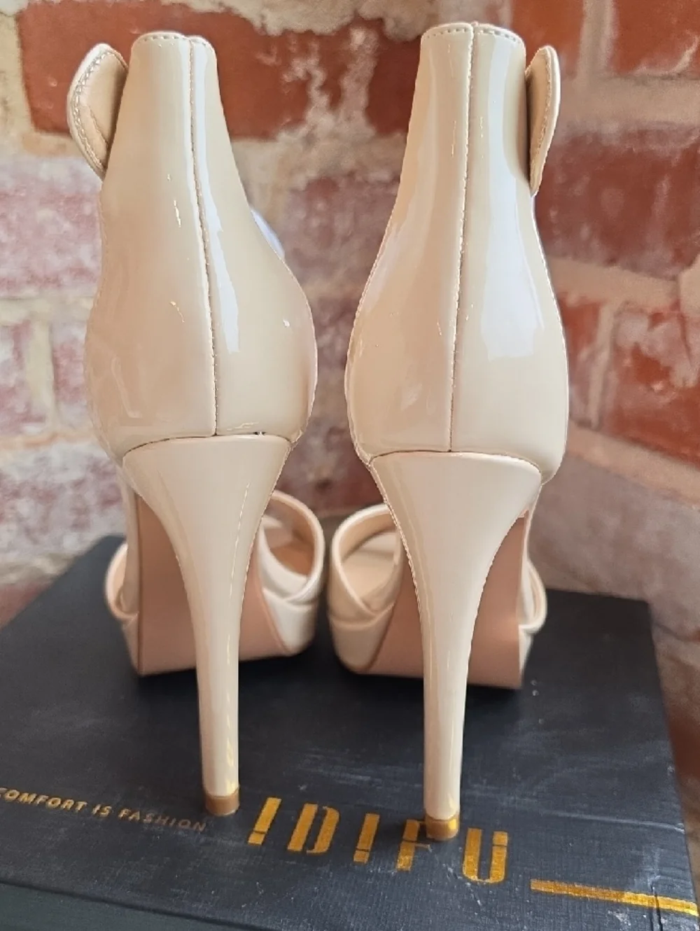 IDIFU Beige Patent Platform Ankle-Strap Stiletto Heels - Picture 4 of 6